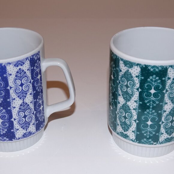 Retro Chintz Patterned Mugs - Picture 3 of 8